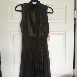 NWT Nanette Lepore Black Gold pleated dress 10